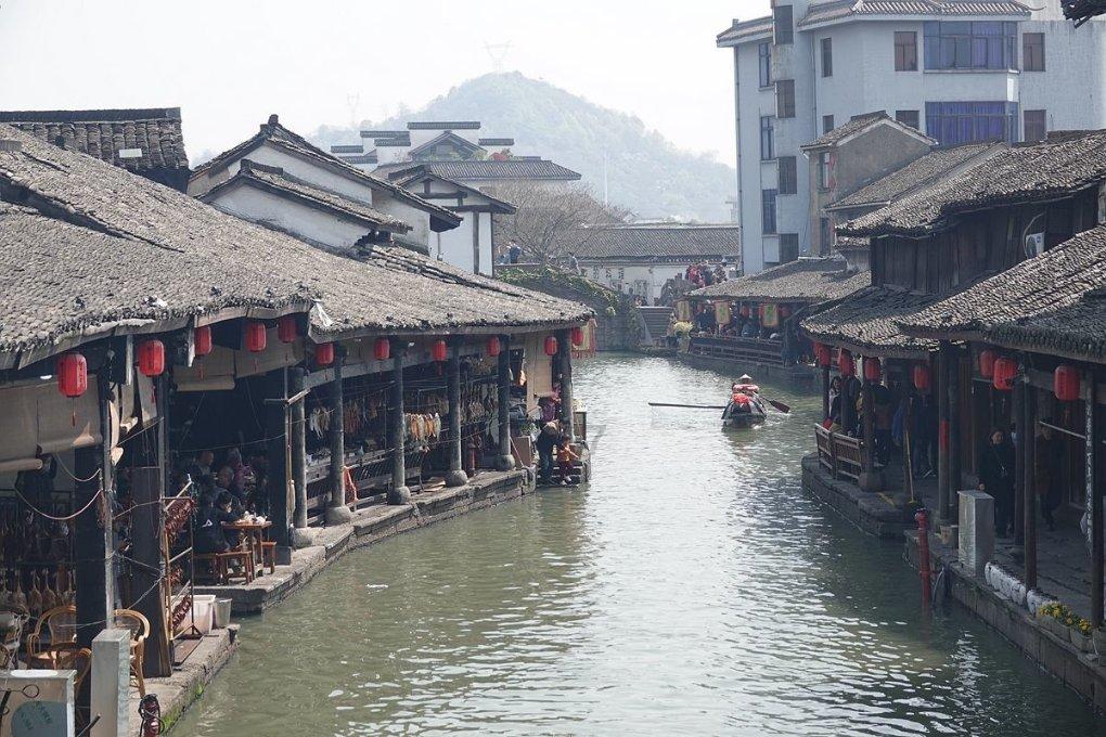 证监会：推动建立资本市场防假打假综合惩防体系 “零容忍”打击各类违法违规行为
